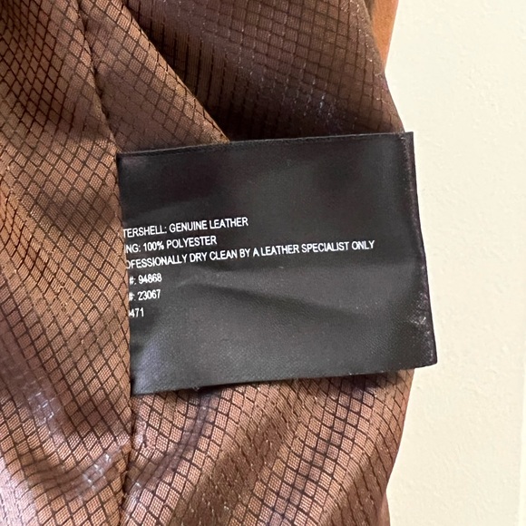 Bernardo 100% Genuine Leather Jacket - Picture 5 of 5